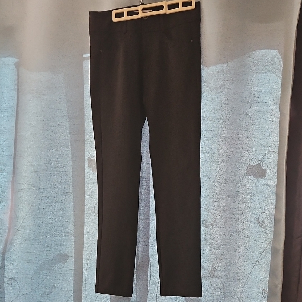 Brenda Beddome Women's Black Straight Leg‎ Pants